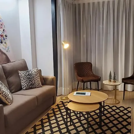 Cies Luxury Suitel Lily Rodsen - Your Hotel apartamentowy