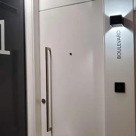 Cies Luxury Suitel Lily Rodsen - Your Апарт-отель Виго