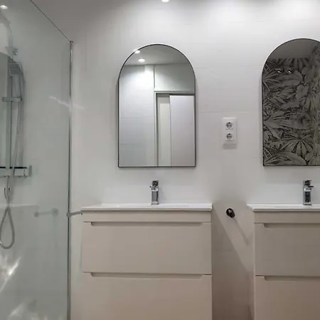 Cies Luxury Suitel Lily Rodsen - Your 4* Виго
