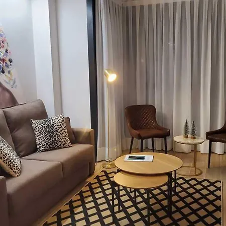Cies Luxury Suitel Lily Rodsen - Your Hotel apartamentowy