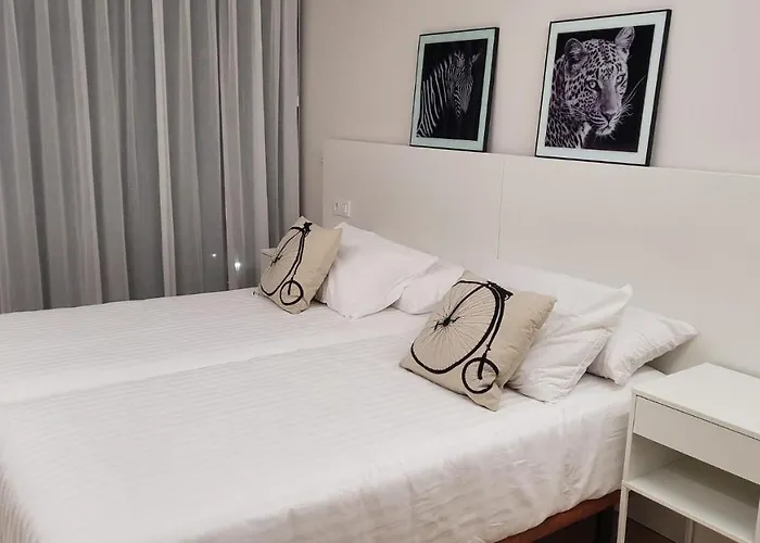 Cies Luxury Suitel Lily Rodsen - Your