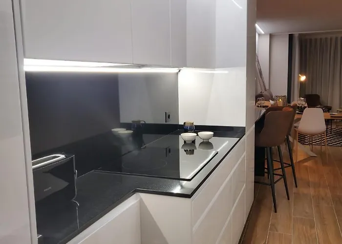 Cies Luxury Suitel Lily Rodsen - Your Aparthotel Vigo